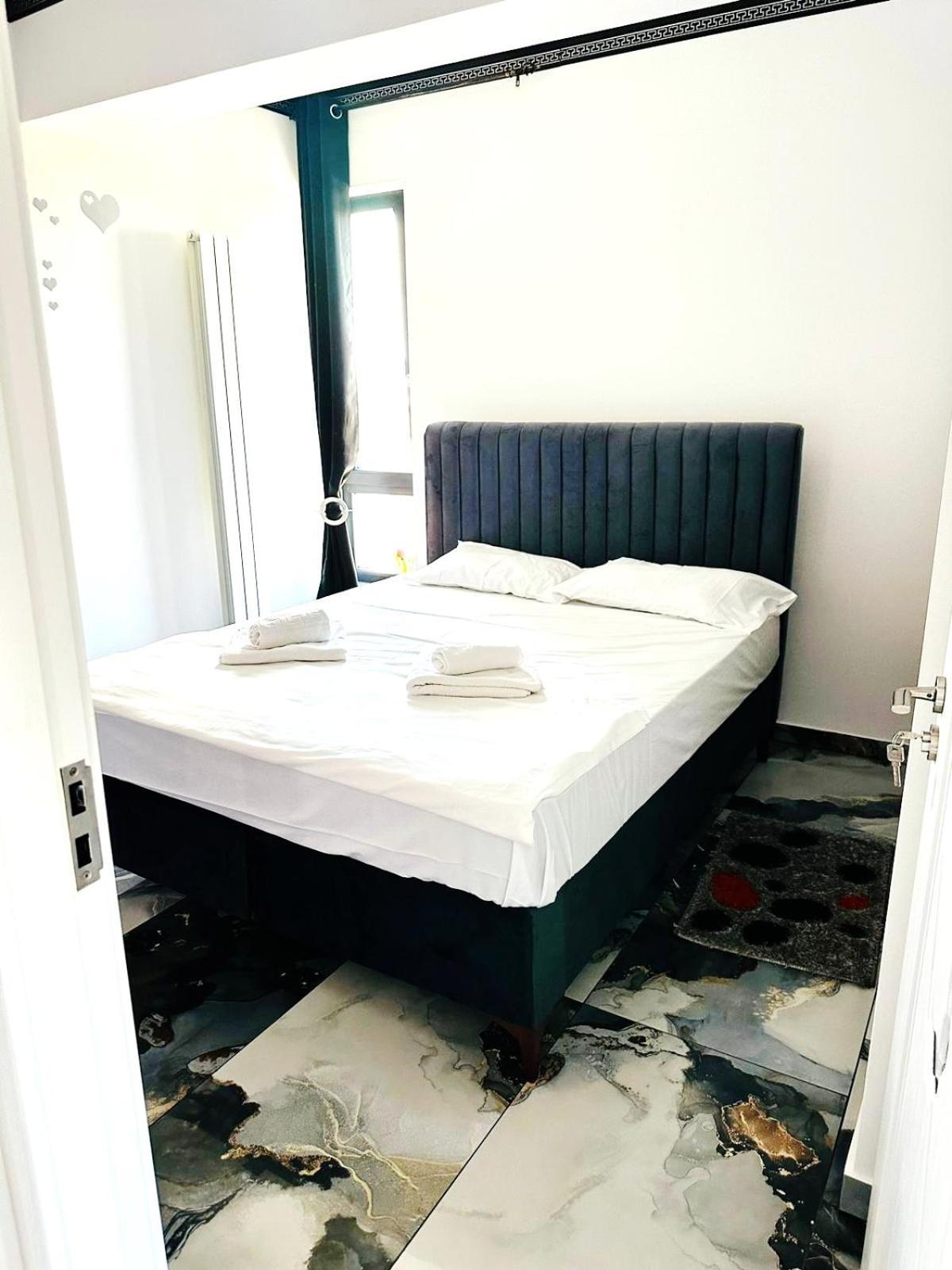 Jolie Studios & Apartments Западен Ефорие Екстериор снимка