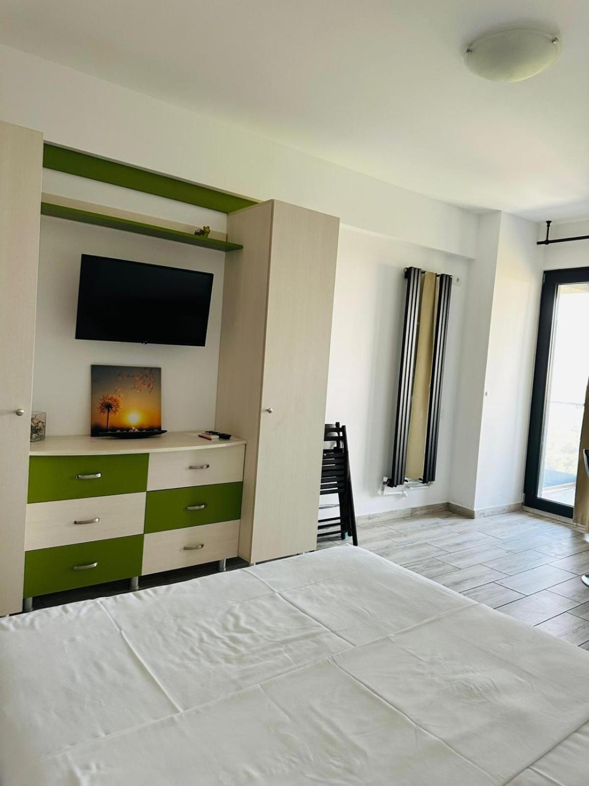 Jolie Studios & Apartments Западен Ефорие Екстериор снимка