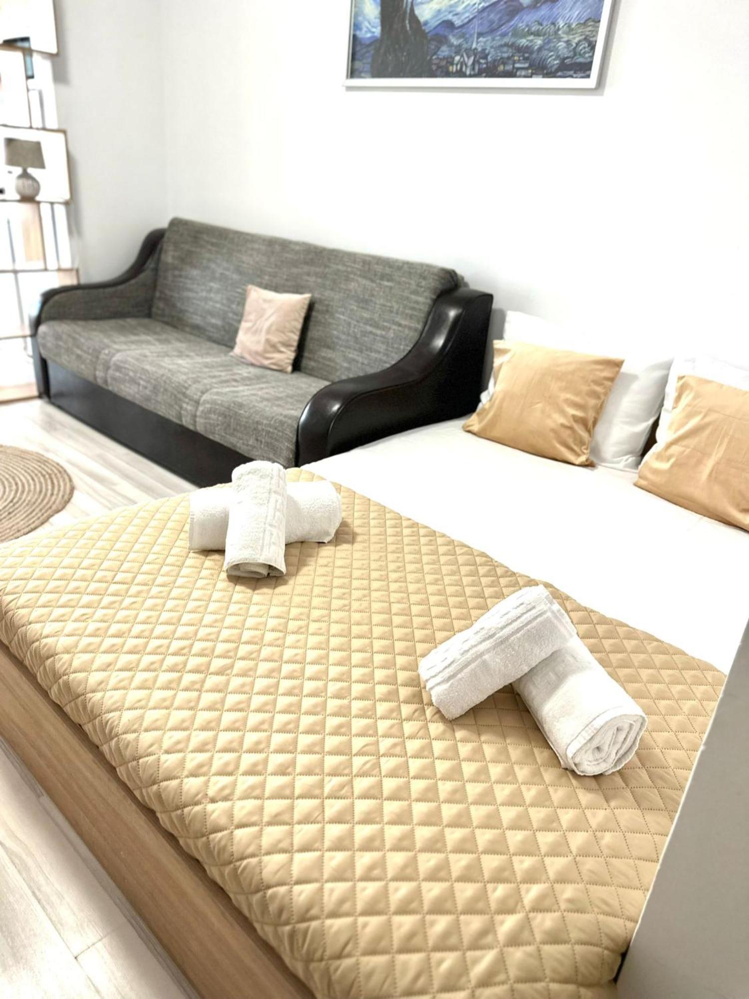 Jolie Studios & Apartments Западен Ефорие Екстериор снимка