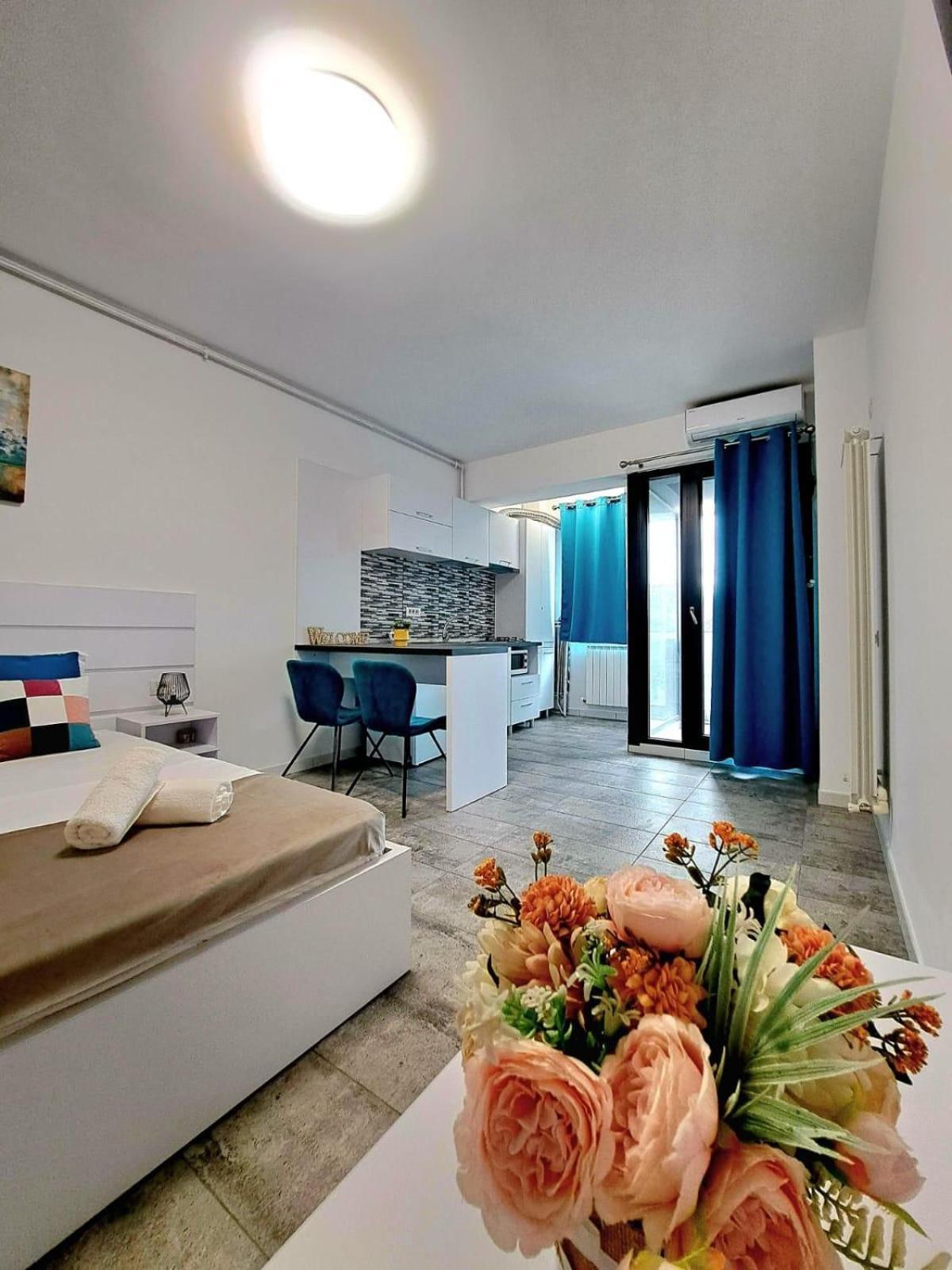 Jolie Studios & Apartments Западен Ефорие Екстериор снимка