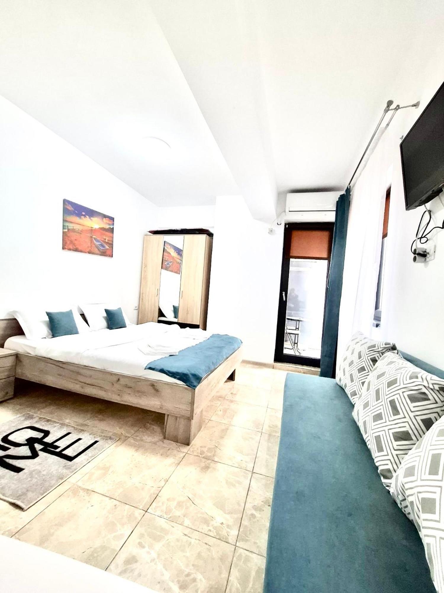 Jolie Studios & Apartments Западен Ефорие Екстериор снимка